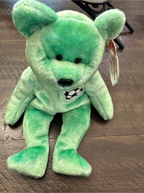 1998 World Cup “Kicks” Beanie Baby Bear with Soccer Patch